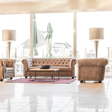 Отель Stratmanns Лоне