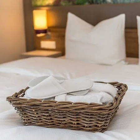 Stratmanns Отель Лоне