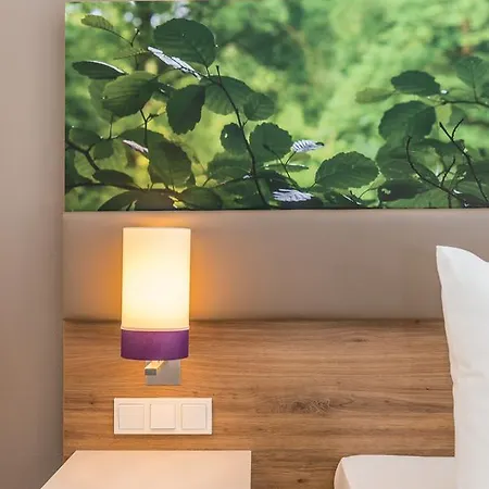 Отель Stratmanns Лоне